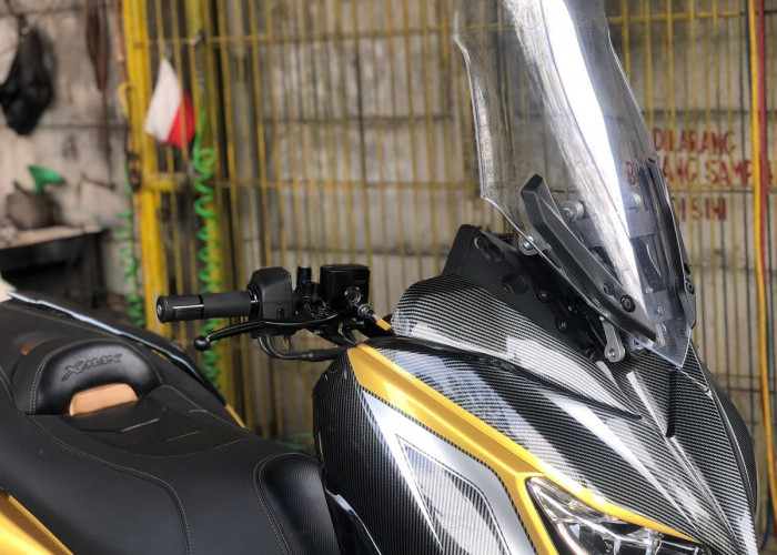 Yamaha XMAX 2025 Punya Windshield Elektrik, Motor Lama Bisa Ikut Upgrade?