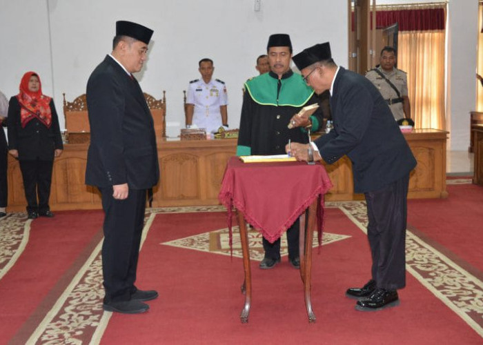 Kursi PAN di DPRD Cilacap Kembali Terisi, Tugiman Resmi Dilantik Gantikan Imam Fauzi 
