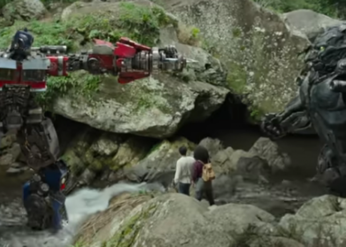 Film Terbaru 2023, Transformers: Rise of the Beasts, Sensasi Optimus Primal and Arcee    