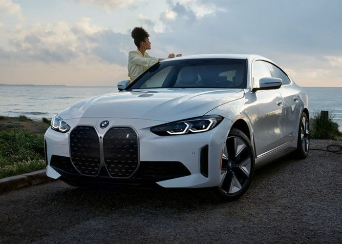 BMW i4 eDrive40: Sedan Listrik Premium dengan Fast Charging 27 Menit