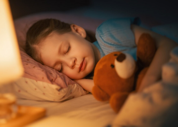 Tips Dalam Mengajarkan Anak Mandiri Untuk Bisa Tidur Sendiri Sejak Kecil