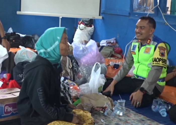 Ratusan Pengungsi Situkung Jalani Trauma Healing di Tengah Pencarian 26 Korban Hilang