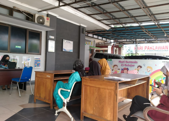 Blanko E-KTP Banyumas Kosong, Warga Diarahkan Gunakan IKD