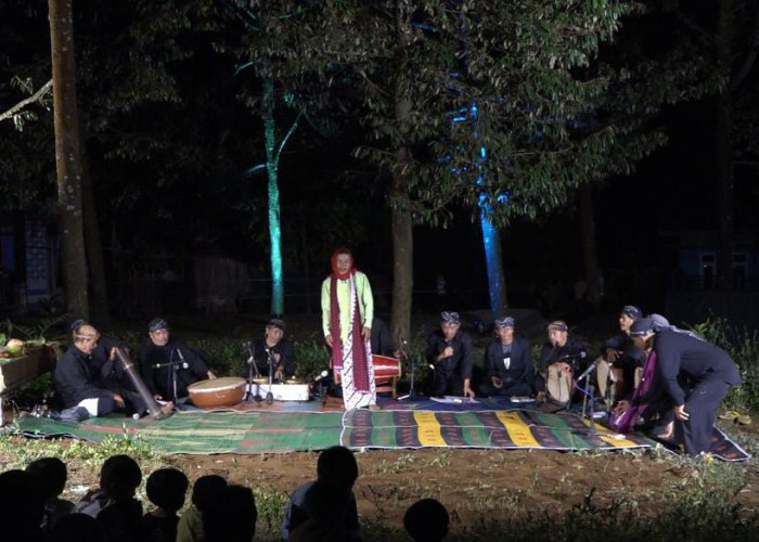 Tinggal Satu Kelompok yang Eksis Kesenian Manongan Ditetapkan Sebagai Warisan Budaya Tak Benda