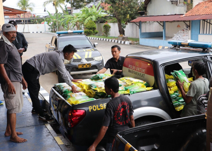 Polres Kebumen Salurkan 176 Ton Beras Murah 