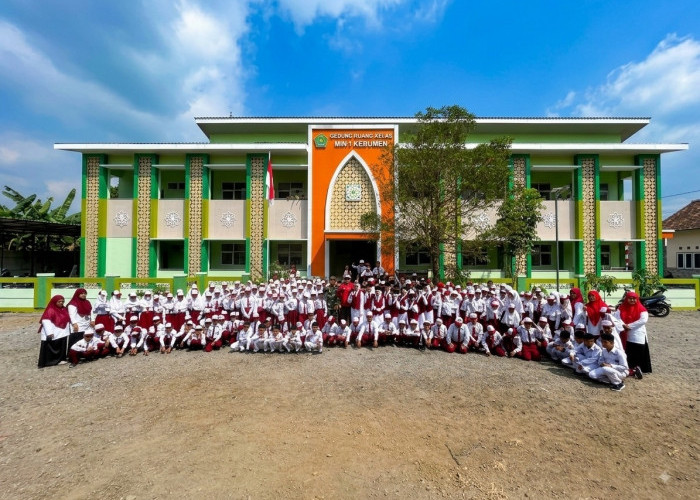 Peringati HUT RI, MIN 1 Kebumen Tanamkan Disiplin