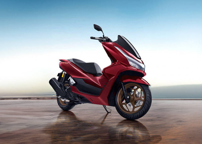 Update Harga Kredit Motor Honda PCX 160 2025, Varian RoadSync Paling Kece!