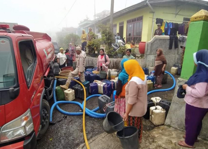 Warga Dusun Gunung Malang Desa Serang Mulai Menikmati Bantuan Air Bersih