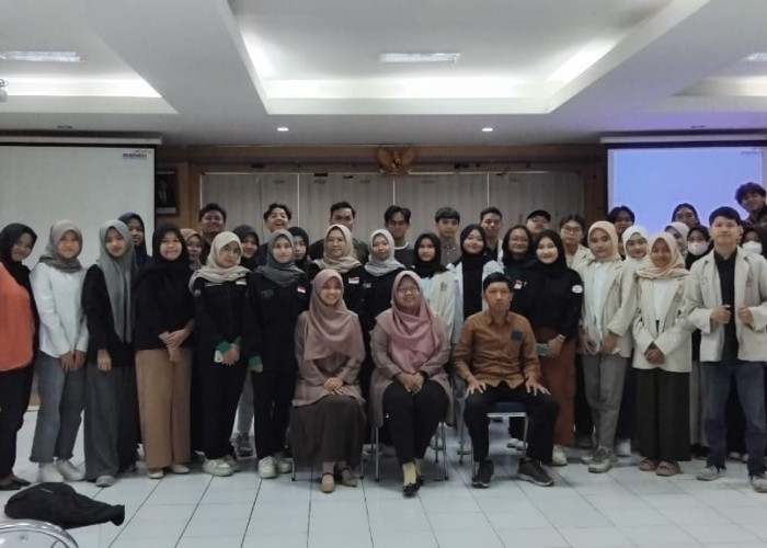 Dosen Universitas Amikom Purwokerto Sosialisasikan Hak dan Kewajiban Ormawa di Lingkungan Kampus