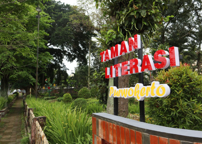DLH Tambah Fasilitas di RTH Taman Satria Berkoh dan Taman Literasi Purwokerto   