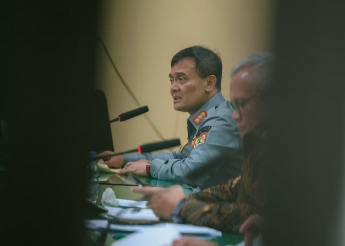 Sambut Baik Kritik dan Aduan Masyarakat, Ahmad Luthfi Tegaskan Komitmen Optimalkan  Pelayanan Publik