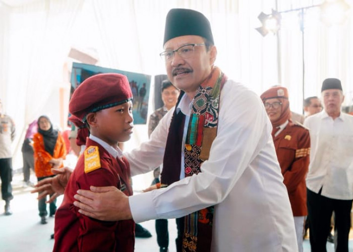 Di Kebumen, Mensos Cerita Tentang Anak-Anak yang Kadang Tidak Terlihat