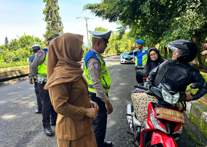 Operasi Zebra Candi 2025 di Selabaya, Sebanyak 81 Pelanggar Lalu Lintas Terjaring Razia