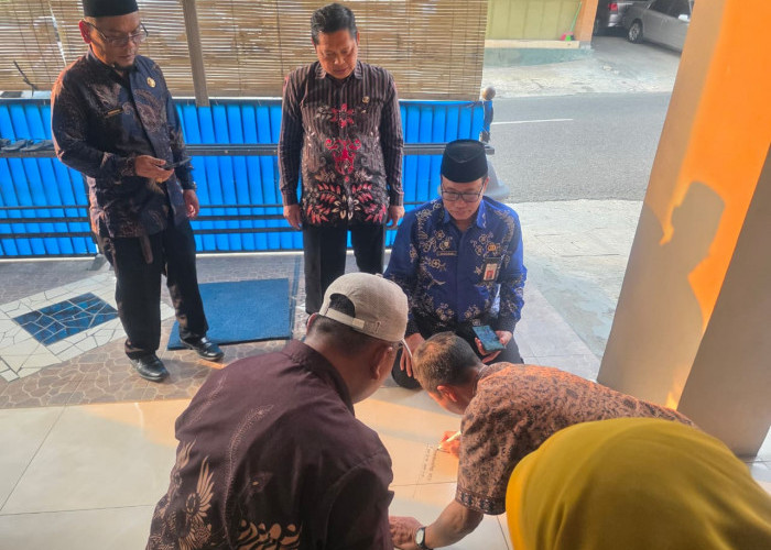 Rashdul Kiblat 2026, Kemenag Banjarnegara Cek Arah Kiblat di Masjid hingga Pemakaman