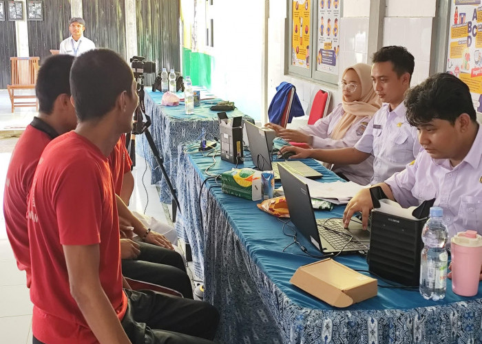Disdukcapil Cilacap Lakukan Perekaman E-KTP di Nusakambangan, Sasar 44 Warga Binaan Lapas Besi 