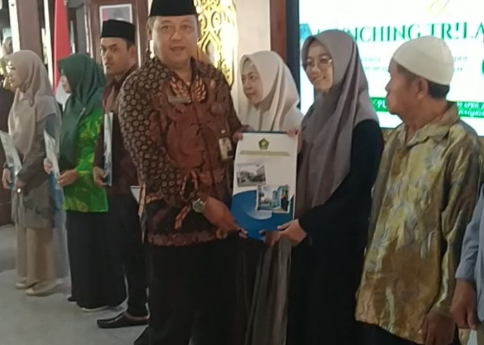 Insentif Keagamaan Banyumas Cair Bertahap, Guru Ngaji Sudah Terima, BOP Pesantren Menyusul