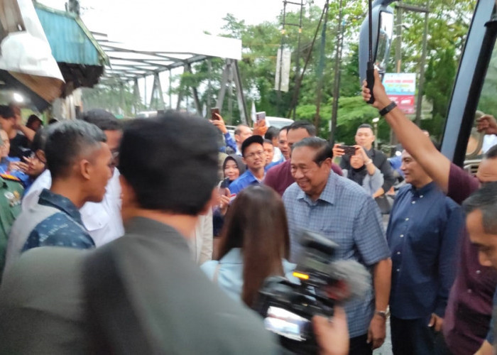 Singgah Menikmati Es Duren Bancar di Purbalingga, SBY: Ini Mengobati Rasa Rindu Saya