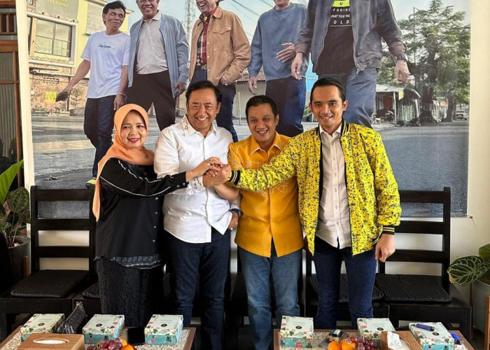 Mantan Bupati Tatto dan Anggota DPR RI Tety Rohatingsih Dukung Pasangan Syamsul-Sindy 