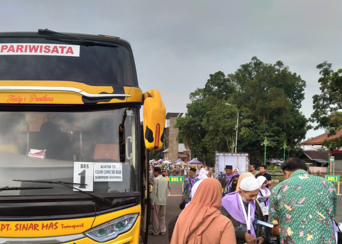 Dua Jemaah Haji Banyumas Pisah Rombongan, Pulang ke Yogyakarta dan Banyuwangi