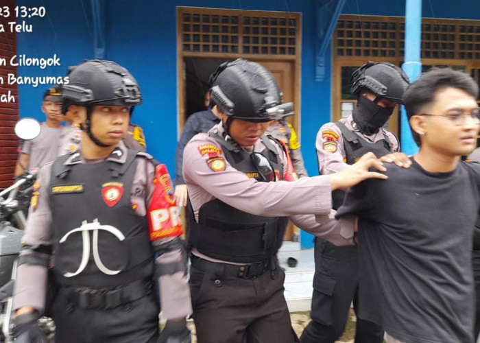 Rusak Rumah Tetangga dan Ajak Warga Berkelahi, Seorang Pemuda di Cilongok Diamankan Tim PRC Polresta Banyumas