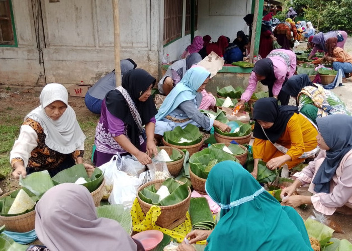 Rajab, Warga Watuagung Memetri Bumi di Situs Watu Lintang
