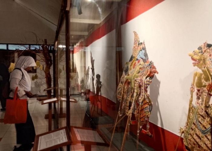 Hari Pertama Masuk Sekolah, Kota Lama Ramai Wisata Edukasi