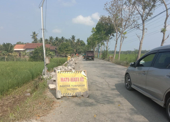 Pengguna Keluhkan Jalan Kejayan-Bocor, DPUPR Siapkan Pengaspalan