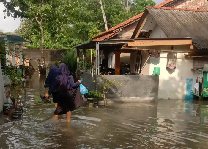 Curah Hujan Tinggi di Cilacap, Picu Banyak Genangan Air, Diprediksi akan Berlangsung Beberapa Hari Kedepan