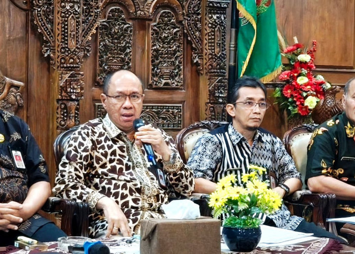 Bupati Banyumas Buka Suara Soal UHC Hingga Kebondalem, Masjid Seribu Bulan Butuh Revisi Desain