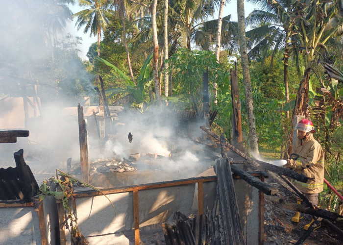 Tempat Produksi Kopra di Gandrungmangu Cilacap Terbakar, Kerugian Capai Puluhan Juta