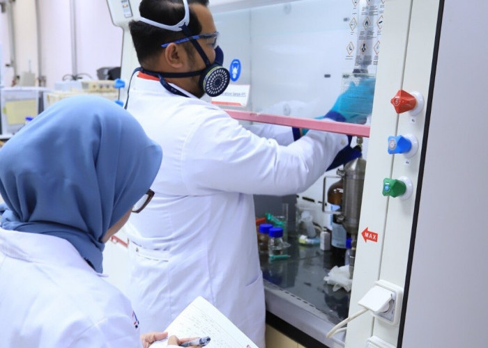 Jaga Kualitas Produk, Laboratorium Kilang Cilacap Ikuti Surveilans Akreditasi Jaminan Mutu Pengujian