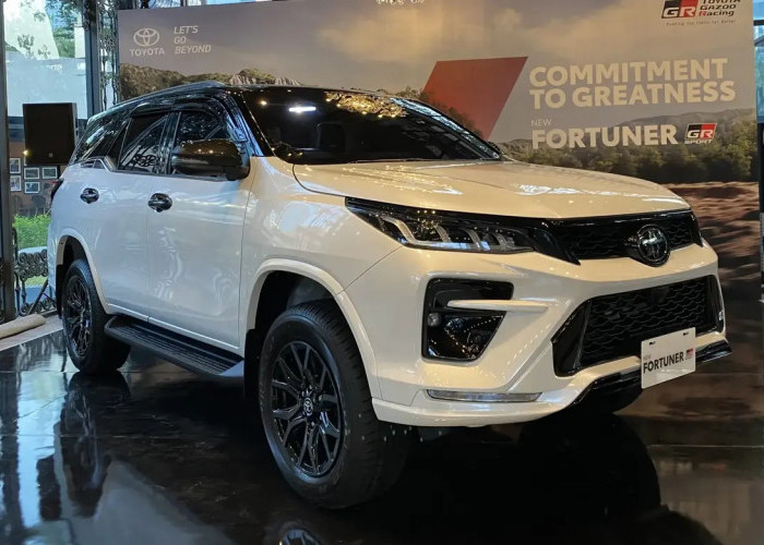 Kredit Toyota Fortuner, Angsuran Mulai di Bawah Rp 10 Juta, Performa Tetap Ngebut!