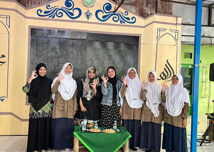 Kolaborasi FAI UMP–Pesantren Ahmad Dahlan Tegal Hadirkan Mahasiswa Gaza Palestina 