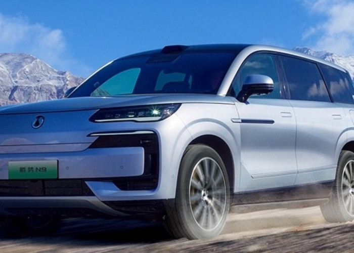 Mobil Denza N9 Berhasil Hadir Dengan Harga Mulai Dari Rp 900 Jutaan!