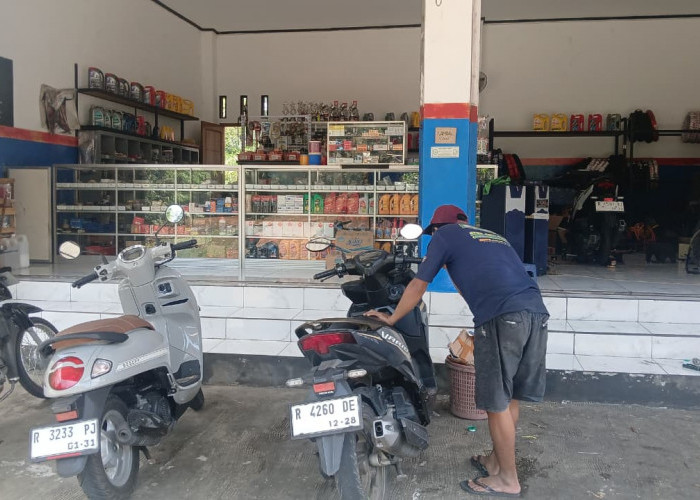 Harga Oli Motor di Banyumas Naik Bertahap, Pasokan Terganggu, Bengkel Tahan Tarif Jasa