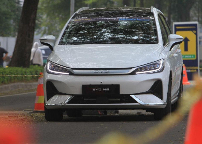 BYD M6, Mobil Listrik Terlaris yang Menjadi Pilihan Baru Masyarakat Indonesia