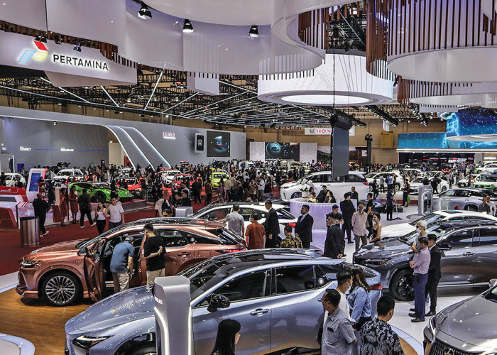 Mobil Hatchback Diskon Besar-Besaran di GIIAS 2025
