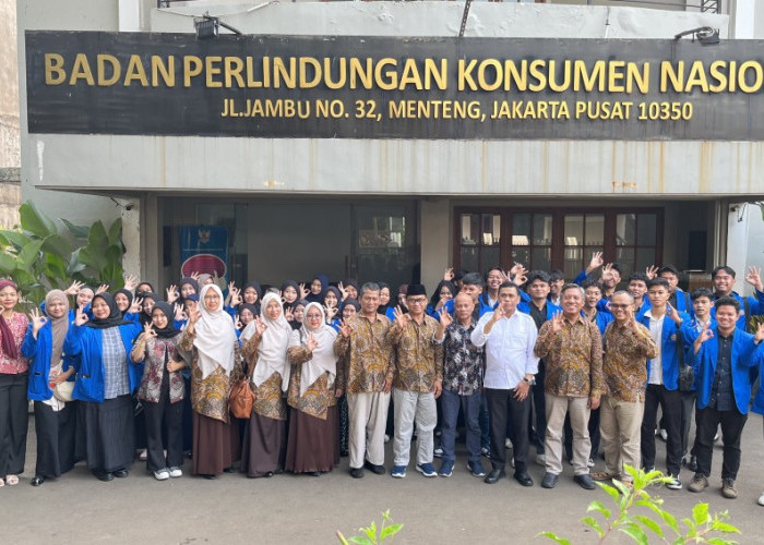 Mahasiswa HES UMP Bedah Tantangan Perlindungan Konsumen di Era Digital
