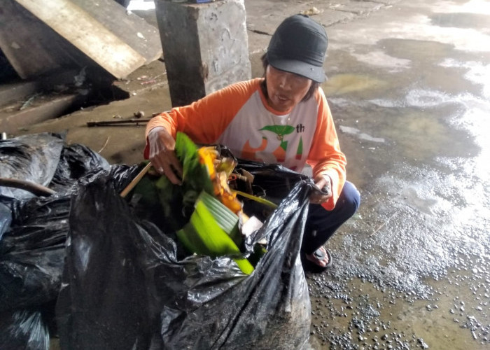 TPST Sumpiuh Kesulitan Cari Pelaku Pembuang Sampah