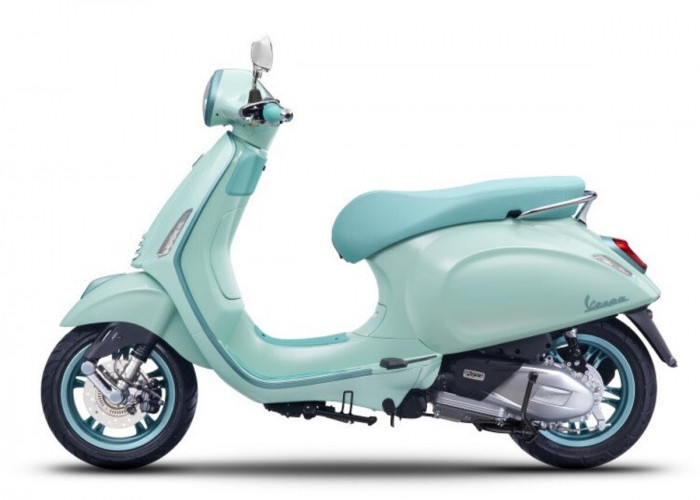 Adu Gaya Vespa Primavera, Honda Scoopy, dan Yamaha Fazzio, Mana yang Paling Klasik dan Berkelas?