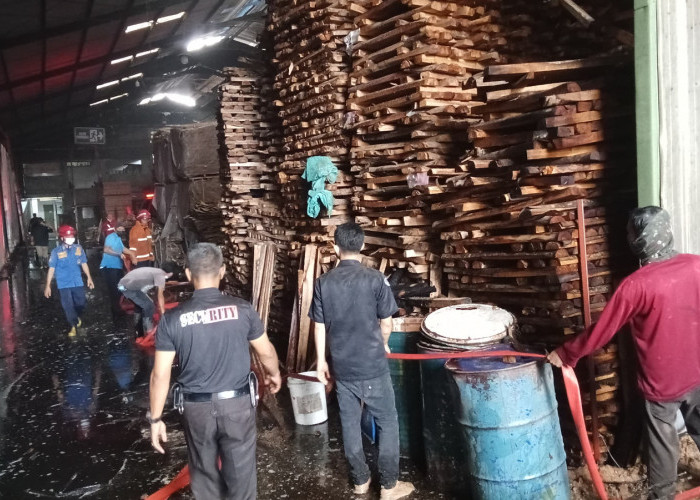 Silo Meledak, Pabrik Pengolahan Kayu di Karangmanyar Purbalingga Terbakar, Pekerja Luka Bakar 70 Persen