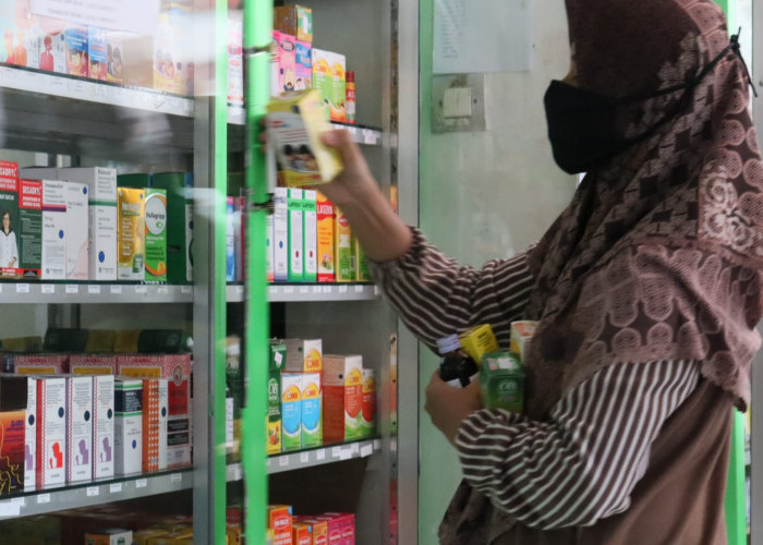 Di Purwokerto, Beberapa Obat Sirup Dibolehkan Dijual Lagi