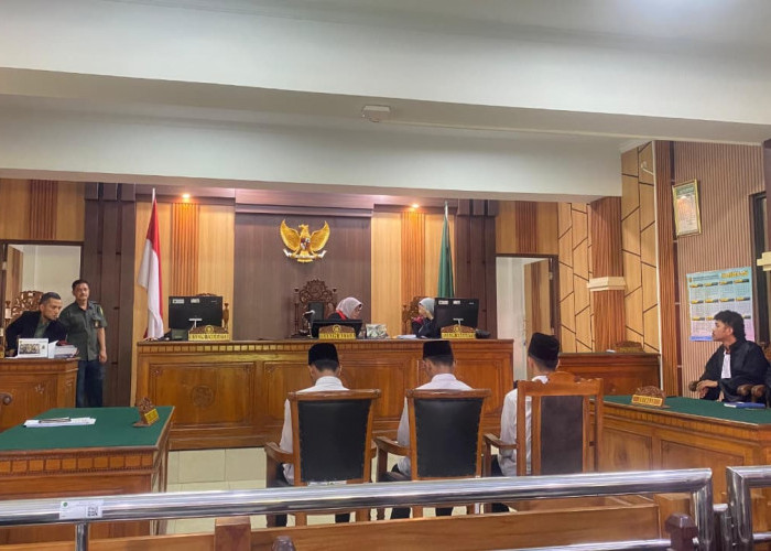 Berawal dari Aksi Demo, Tiga Remaja di Banyumas Divonis 6 Bulan 7 Hari