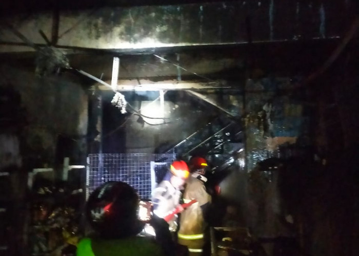 Korsleting, Pom Mini di Desa Bedana Kalibening Terbakar
