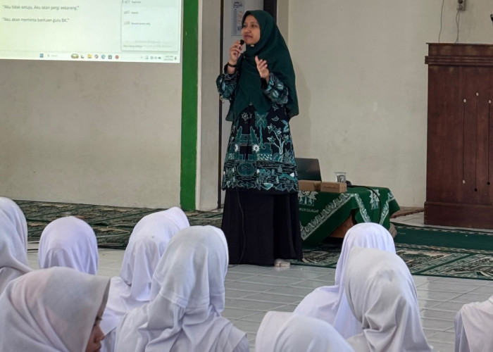 SMA Muhammadiyah Cilacap Berikan Edukasi Preventif kepada Siswa 
