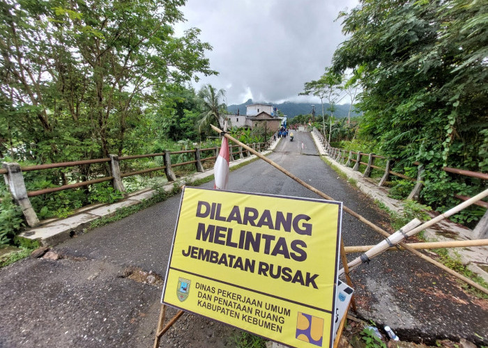 Warga Berharap Jembatan Cacaban Segera Diperbaiki