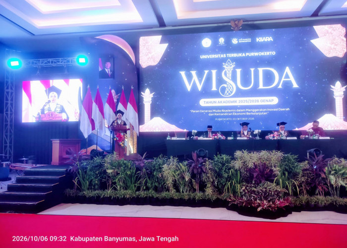 875 Wisudwan UT Purwokerto Didorong Ciptakan Karya dan Inovasi