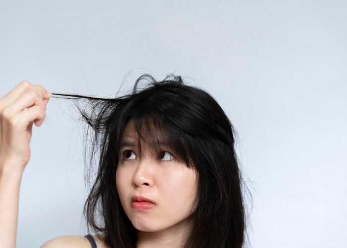 Punya Rambut Tipis? Ini 6 Cara Menebalkan Rambut Secara Alami yang Bisa Dicoba