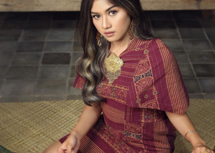 Kecantikan Erina Gudono, Calon Istri Kaesang, Simak Profilnya dan Link Instagramnya 