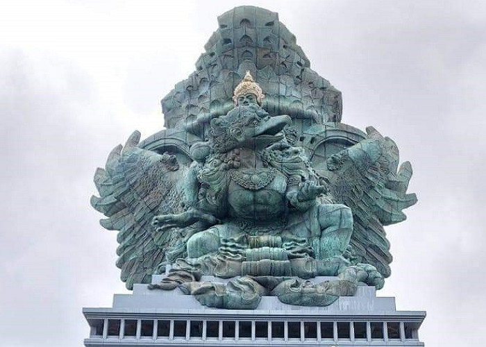 Mengungkap Keindahan Garuda Wisnu Kencana Bali